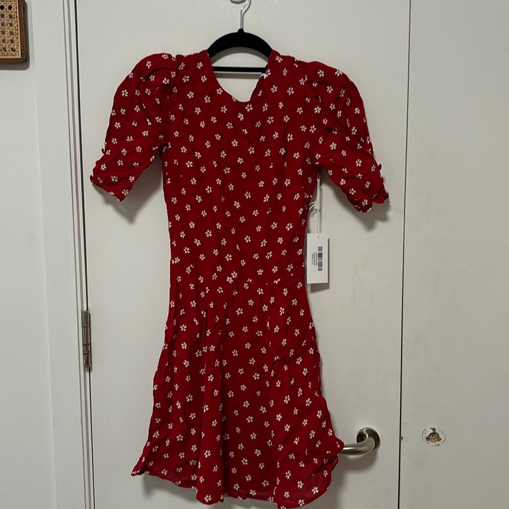 Reformation dress. Size 0. Never worn past initial try on. Still has tag.